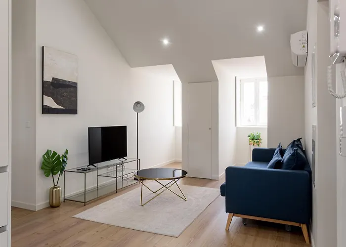 The Explorers Nest - 2br In شقة *