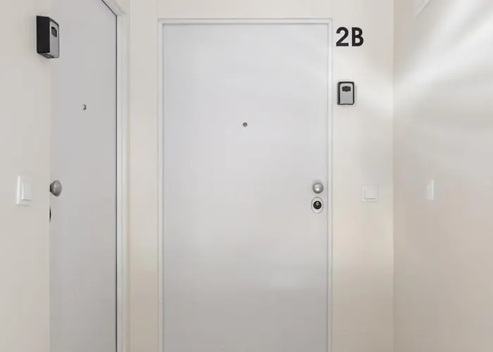 The Explorers Nest - 2br In شقة Lisboa