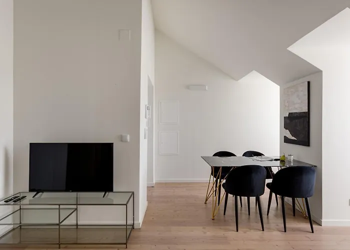 The Explorers Nest - 2br In شقة Lisboa