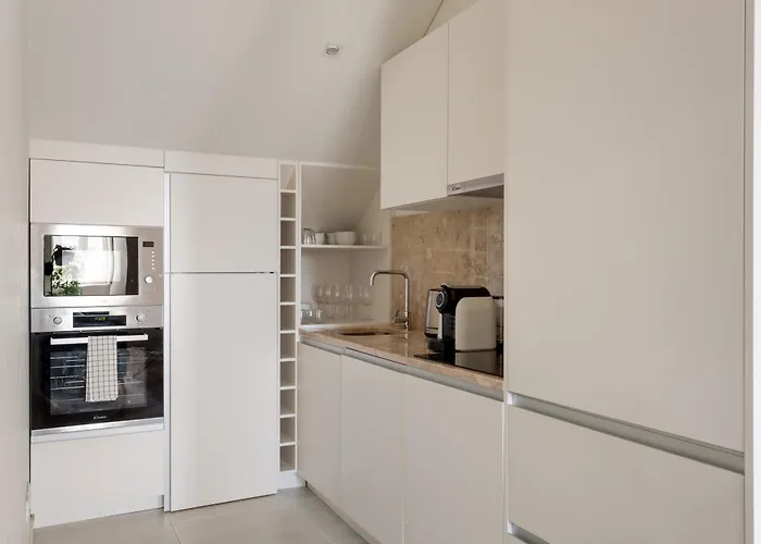 The Explorers Nest - 2br In شقة Lisboa