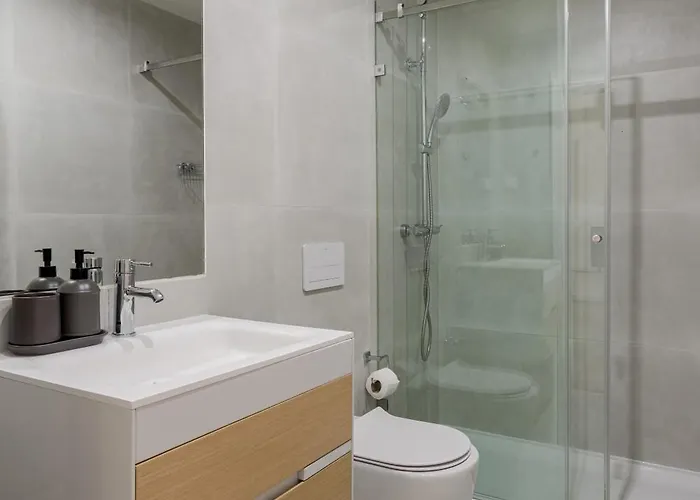 شقة The Explorers Nest - 2br In *