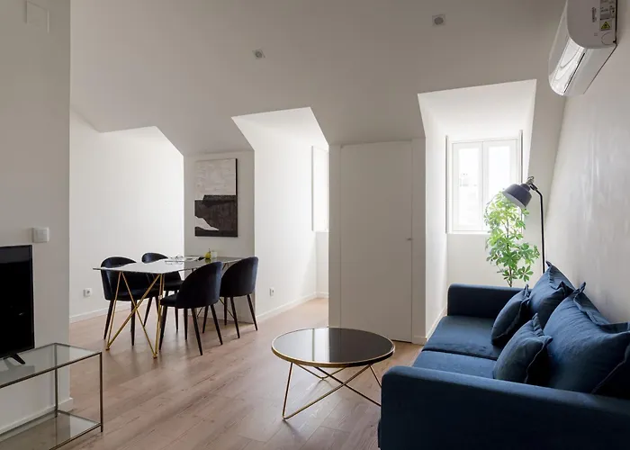 The Explorers Nest - 2br In شقة *